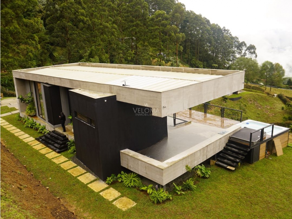Se Vende Casa de montaña en Los Nieblos - Alto del Nudo