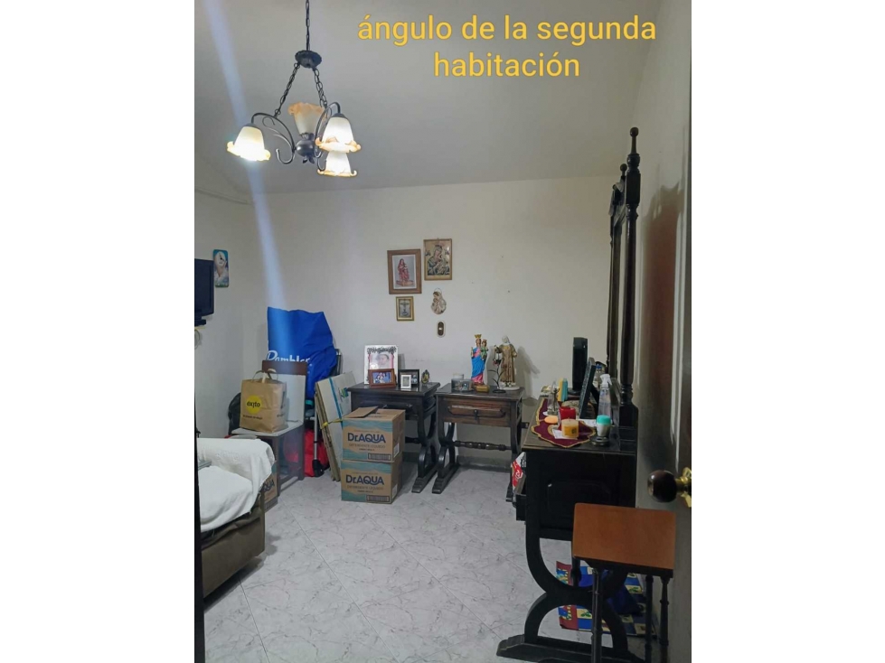 SE VENDE CASA DE PRIMER PISO EN SANTA LUCIA CON POTENCIAL PARA DLLO. — foto 4