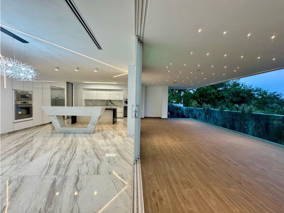 EN OPORTUNIDAD CASA DE ULTRA LUJO EN CIUDAD JARDÍN CALI — foto 4