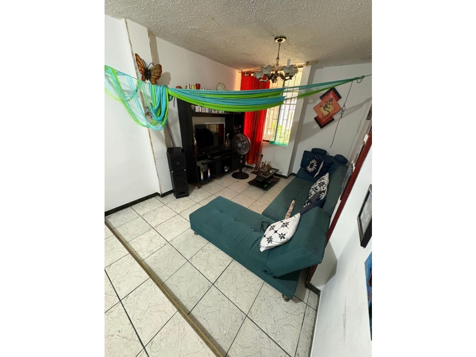 SE VENDE CASA DE UN PISO BARRIO LA ESPERANZA, YOPAL, CASANARE — foto 3