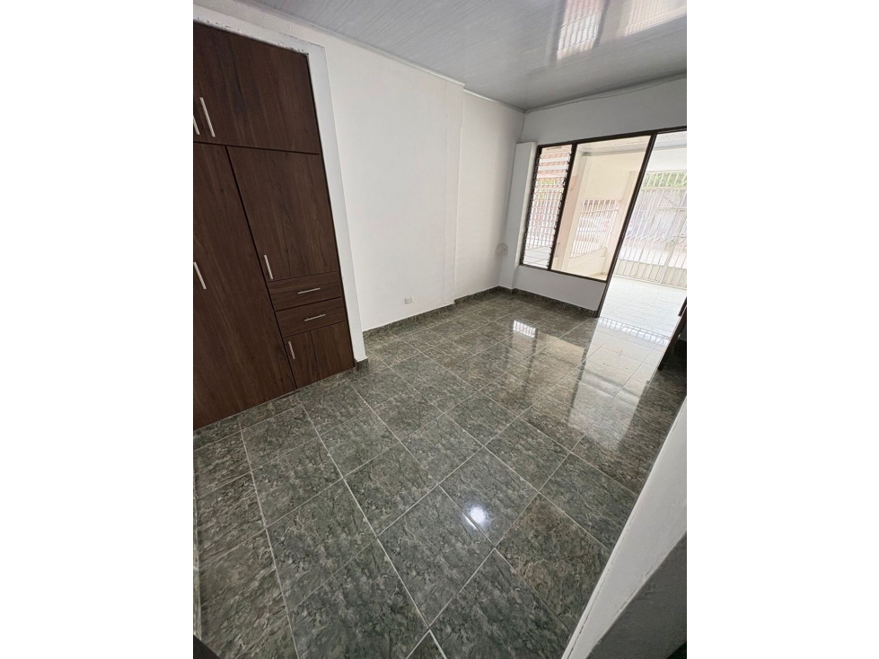 SE VENDE CASA DE UN PISO BARRIO YARUMO, YOPAL CASANARE - 5