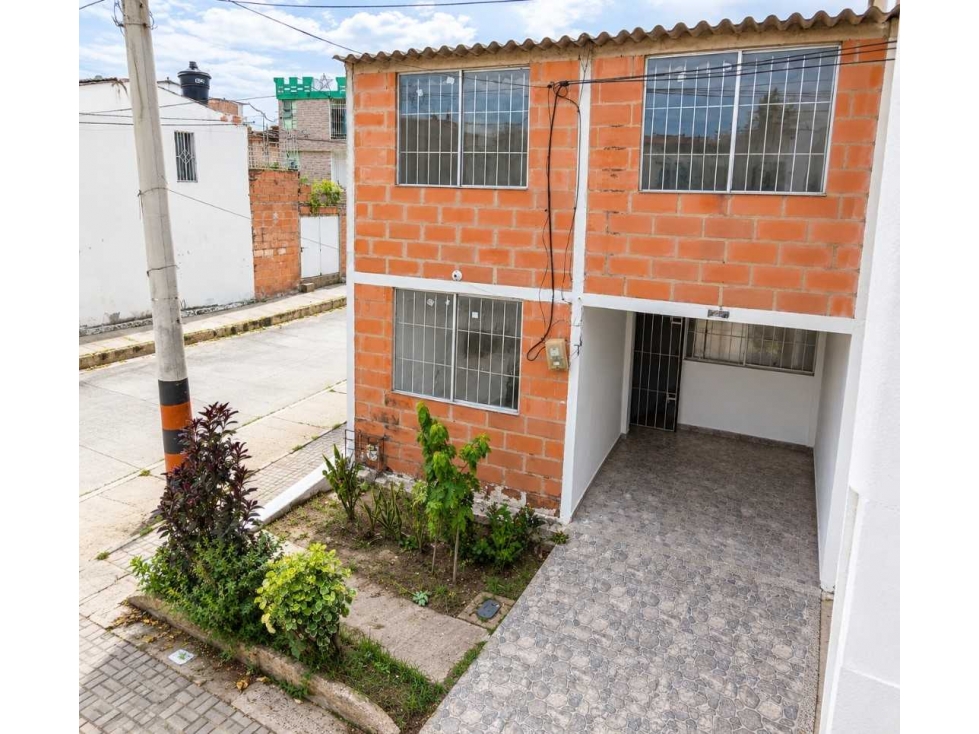 Se Vende Casa Duplex Esquinera en Los Almendros Soledad — foto 3