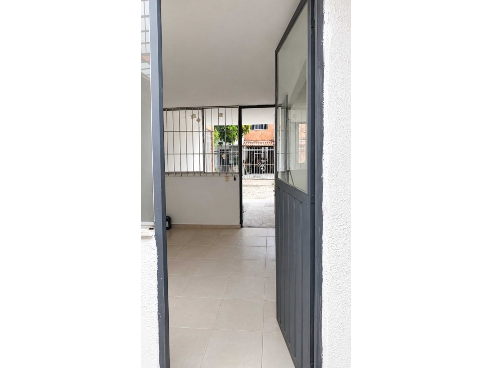 Se Vende Casa Duplex Esquinera en Los Almendros Soledad — foto 5