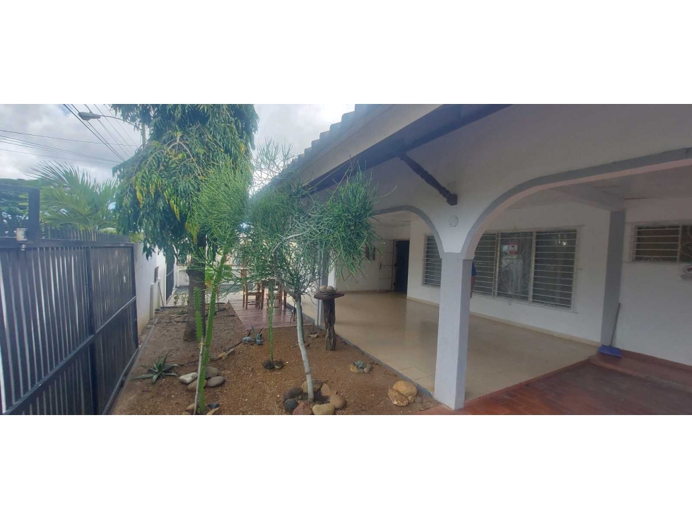 SE VENDE CASA EN AGUADULCE CON TODO LO QUE ESTA DENTRO - 3