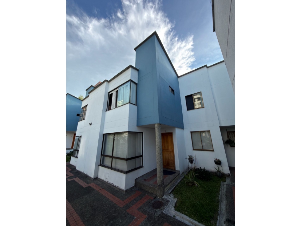 SE VENDE CASA EN ALAMOS, PEREIRA