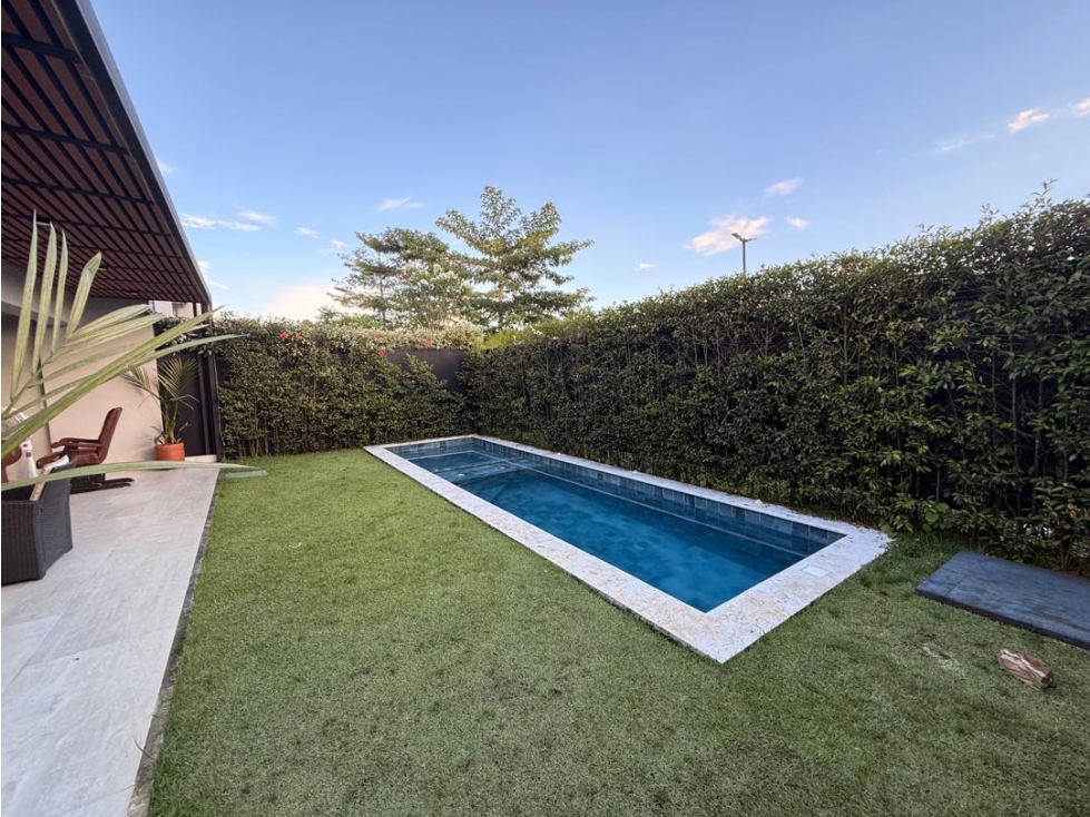 Se vende casa en Alfaguara — foto 2