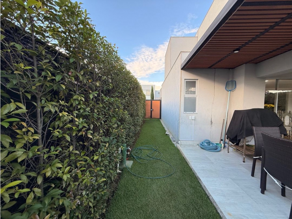 Se vende casa en Alfaguara — foto 5