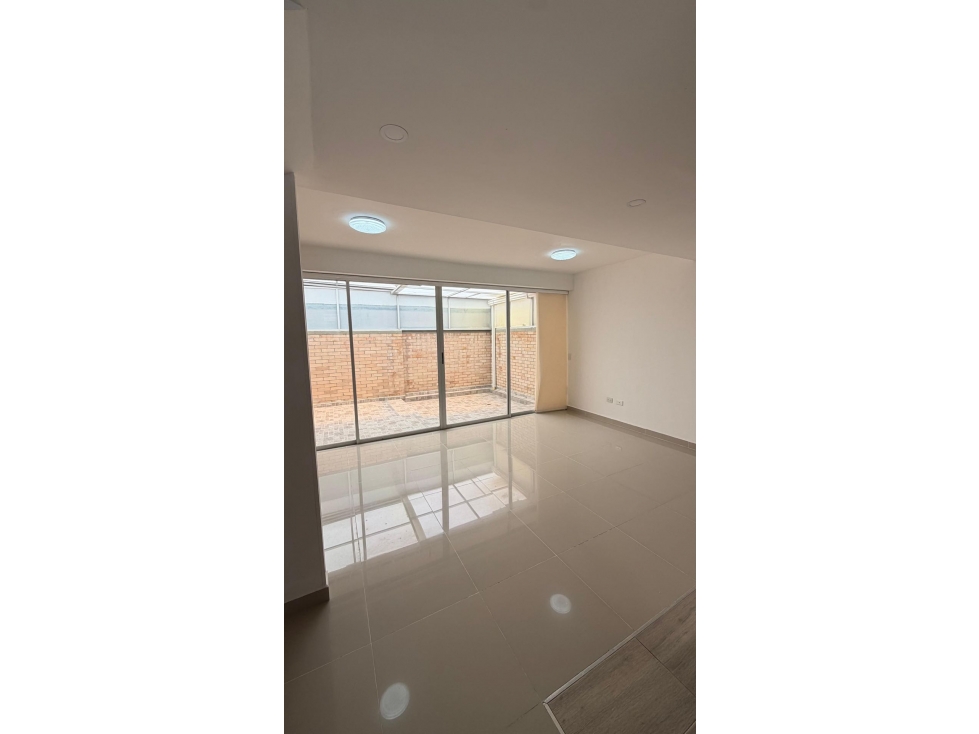 SE VENDE CASA EN ALFAGUARA JAMUNDI PC — foto 5