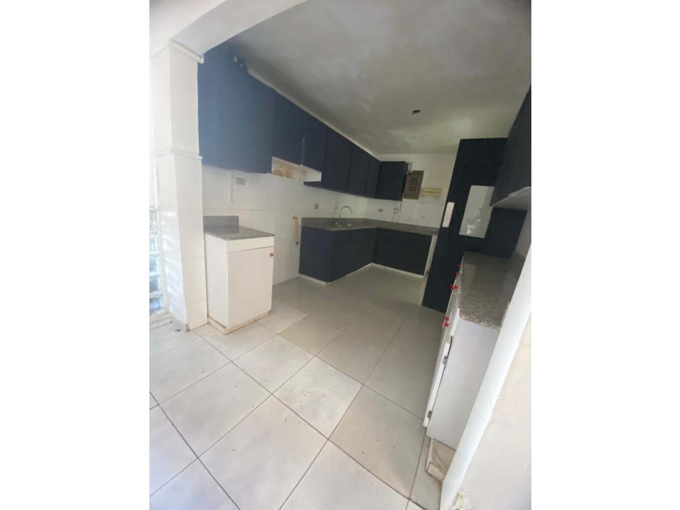 SE VENDE CASA EN ALTOS DE PANAMÁ, RESIDENCIAL LIMAJO 200m2 JP — foto 6