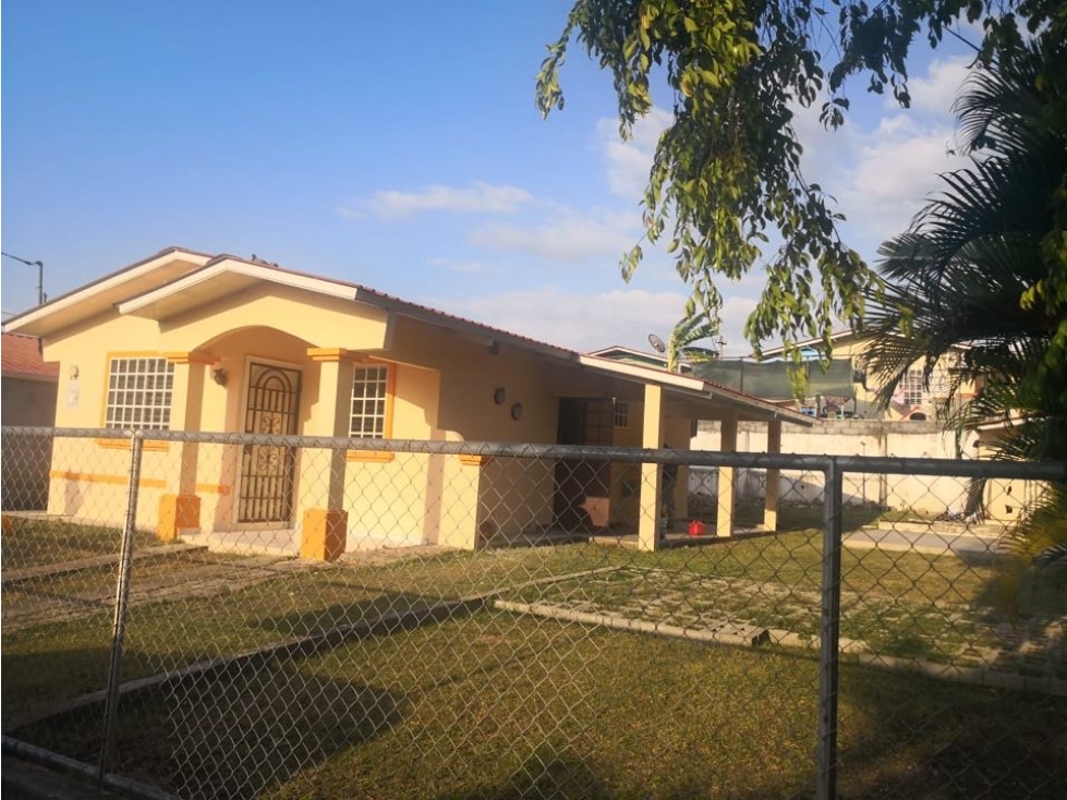 Se vende casa en Altos del Valle en $125,000 AM