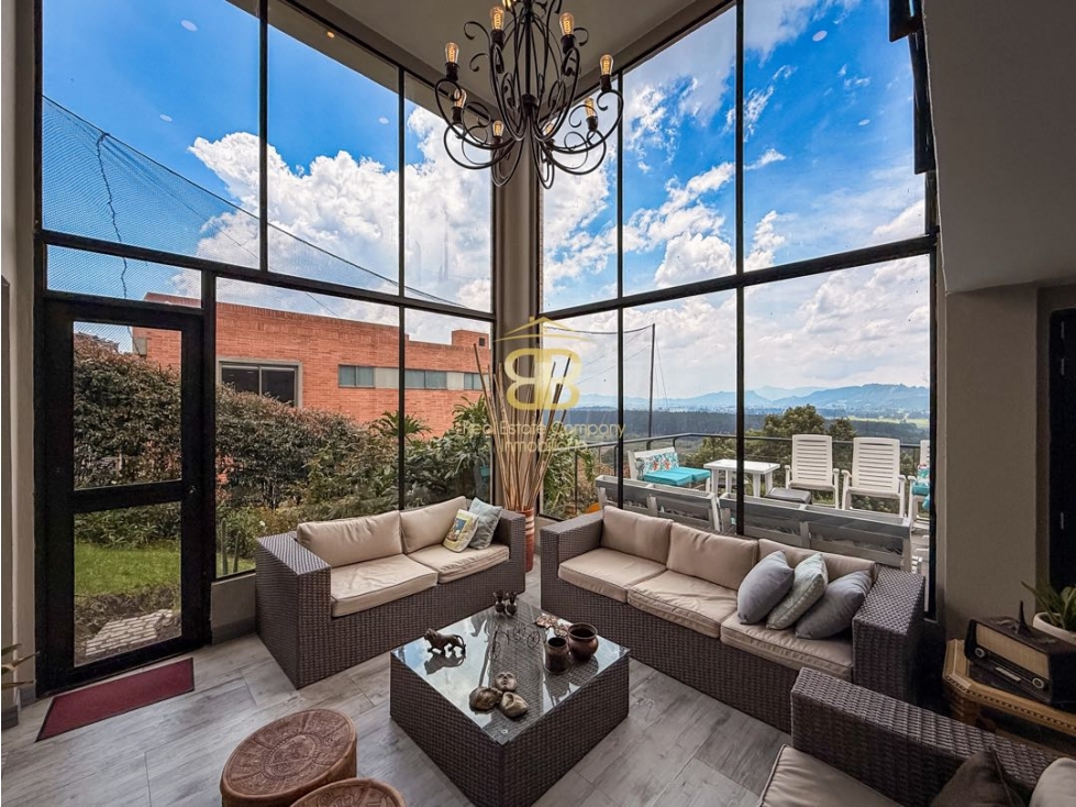 SE VENDE CASA EN APOSENTOS DE SOPO
