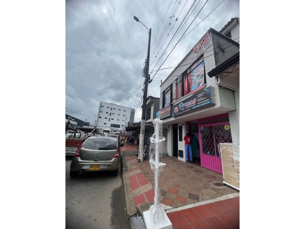 Se vende casa en Barrio Barzal / Villavicencio