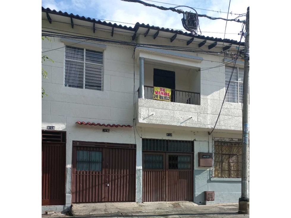 Se vende casa en Barrio Bretaña con Tres apartamentos .MHG. — foto 2