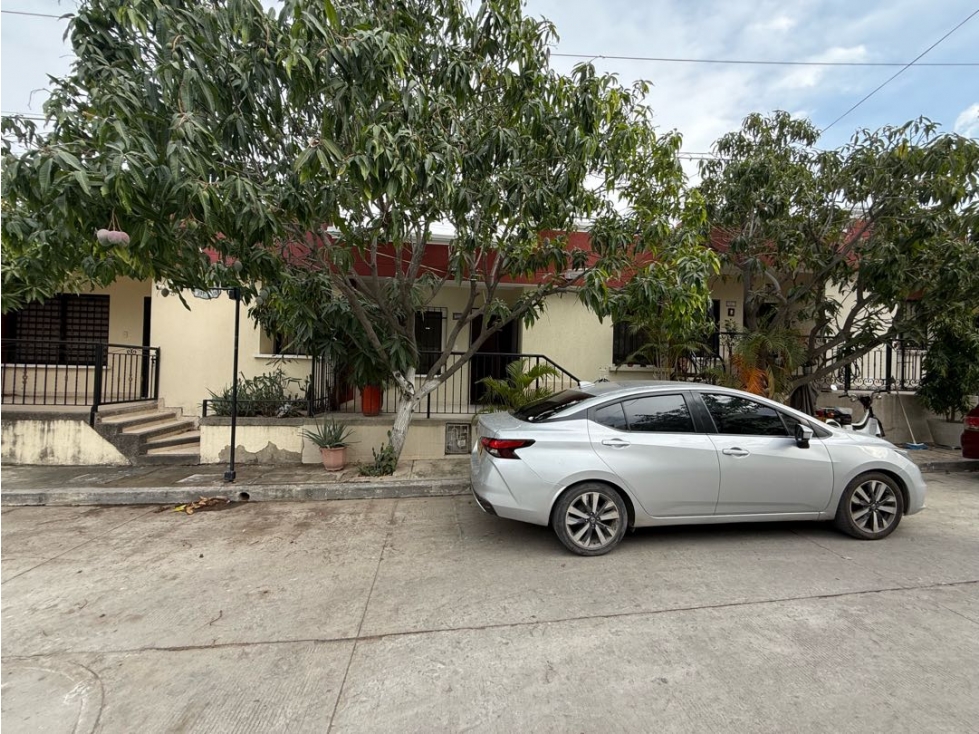 Se vende casa en Bello Horizonte - Santa Marta
