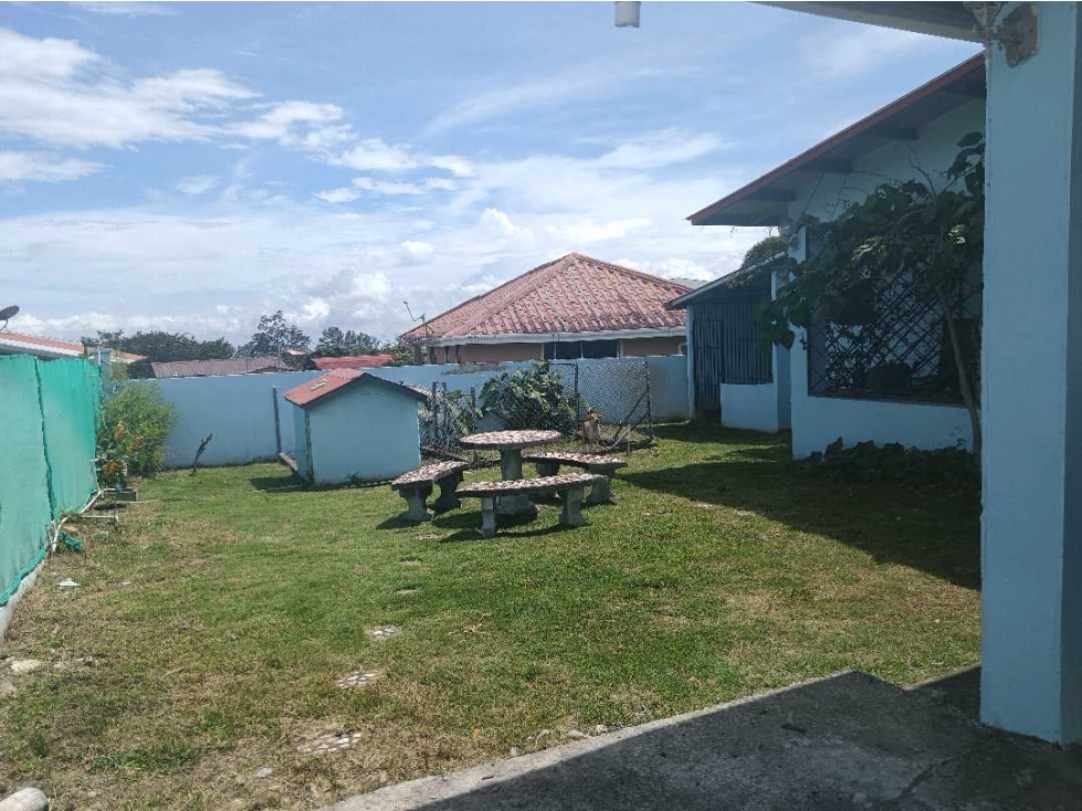 VENTA DE CASA CON PISCINA EN BOQUETE 640 mts2 — foto 5