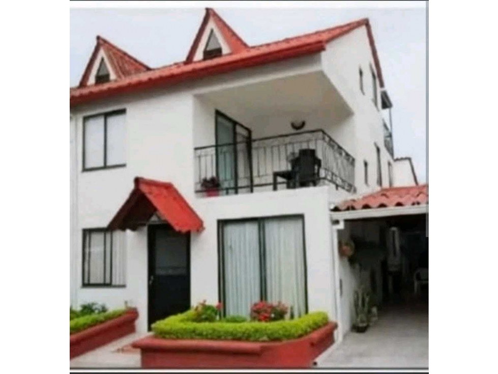 Se vende casa en Bosques de Santa helena 2 — foto 2