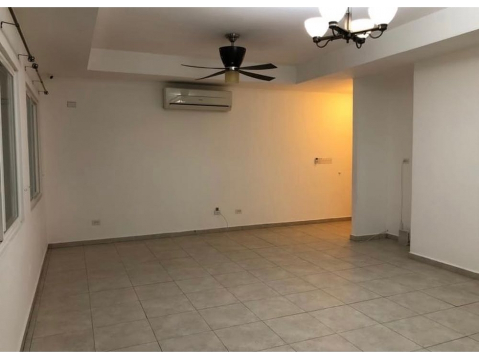 SE VENDE CASA EN BRISAS DEL GOLF - 4