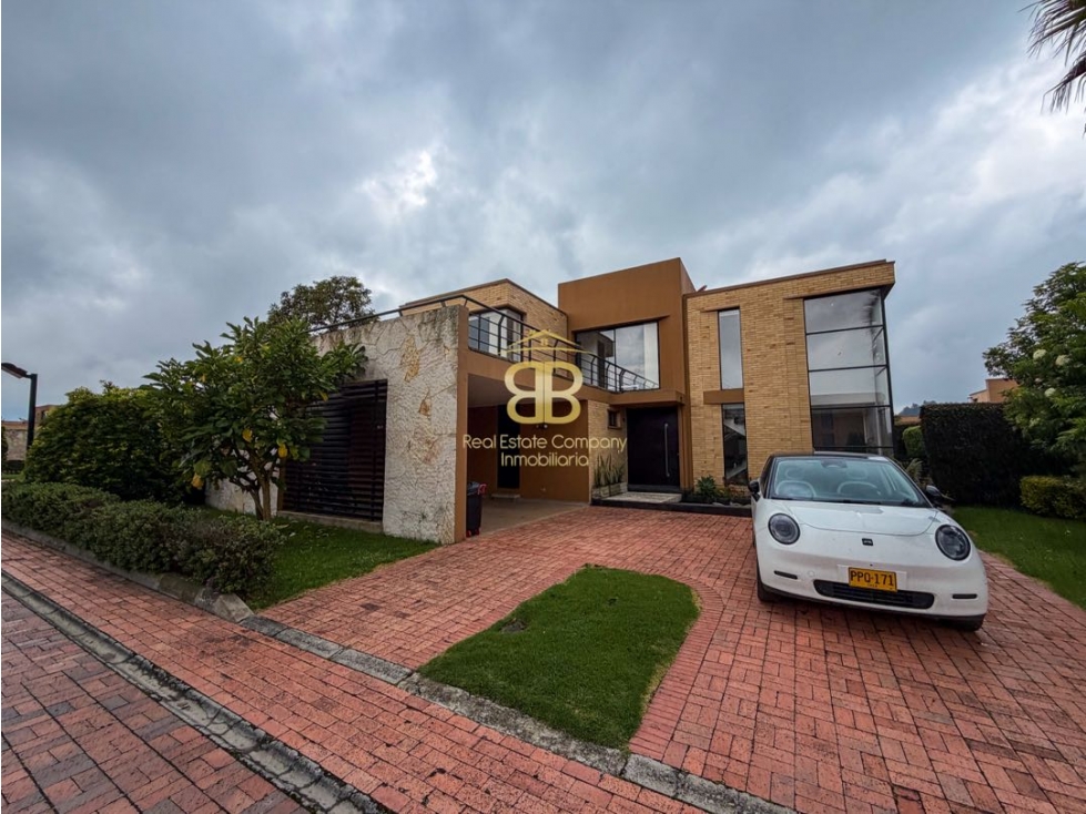 SE VENDE Y ARRIENDA CASA EN CAJICÁ — foto 4