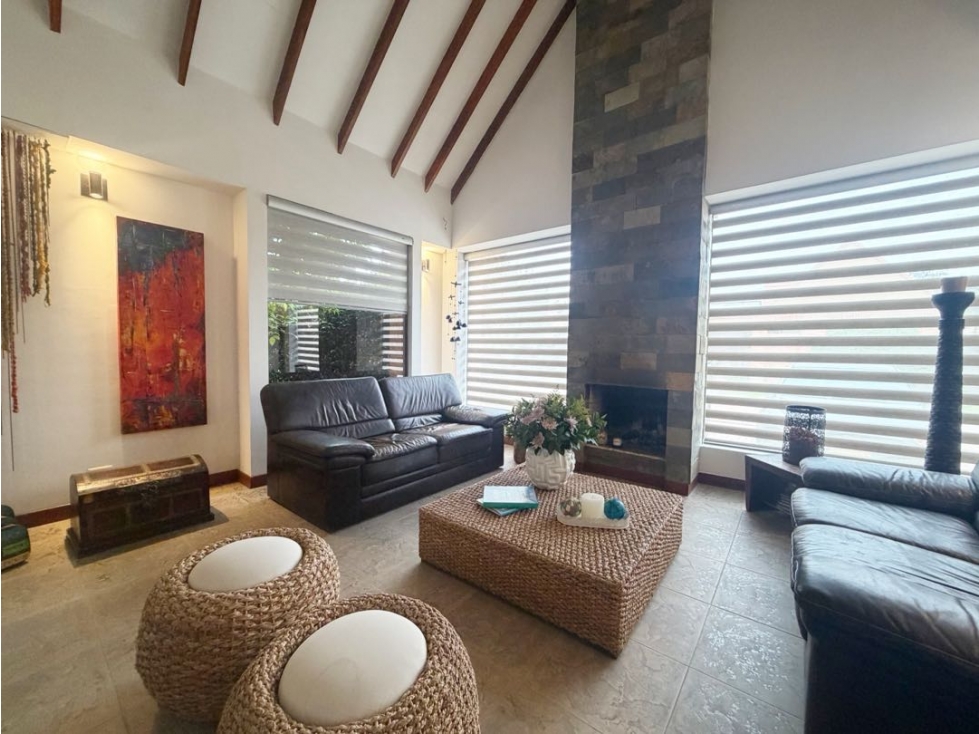 SE VENDE CASA EN CAJICÁ DE UN PISO LOTE INDEPENDIENTE — foto 2