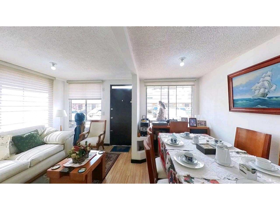 SE VENDE CASA EN CAMPIÑAS DEL SOL, MOSQUERA - 2