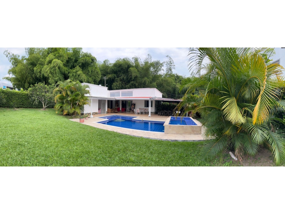 Se Vende Casa Cerca al Camprestre