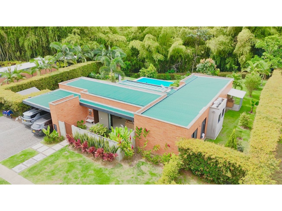 Se vende casa campestre en Cerritos Pereira