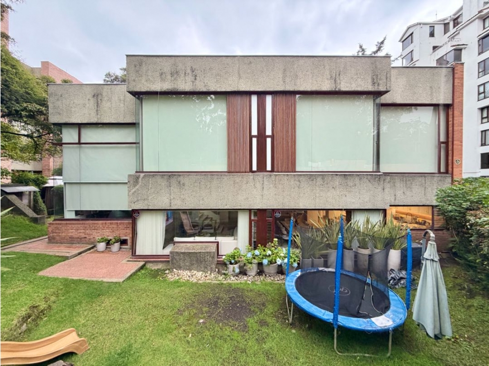 Se vende casa en Cerros de Suba