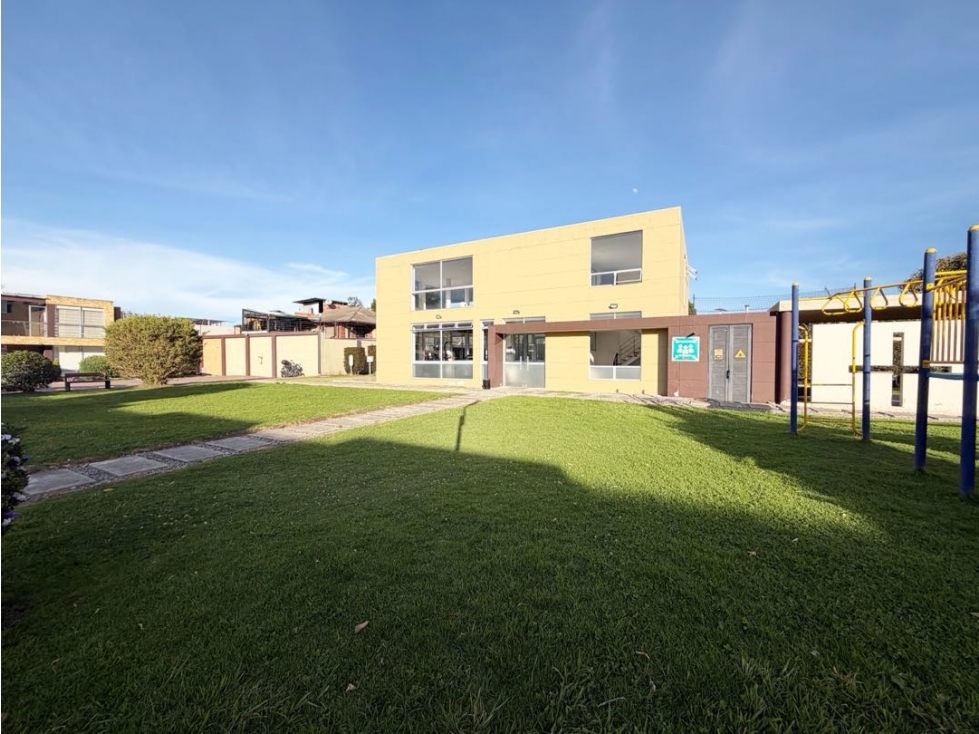 SE VENDE CASA EN CHÍA VEREDA LA BALSA
