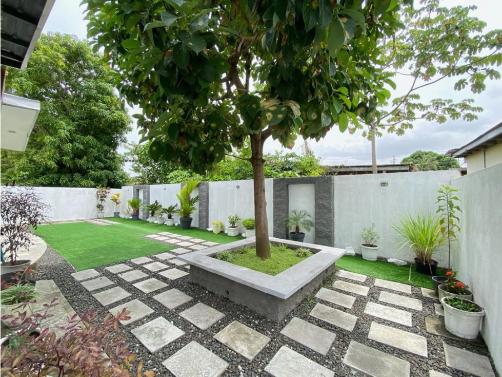SE VENDE CASA EN CHANIS