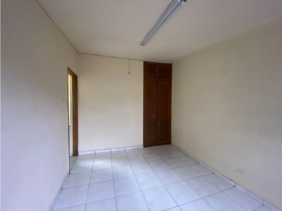 VENTA CASA CHIPRE MANIZALES BARATA | CASA GRANDE EN VENTA — foto 3