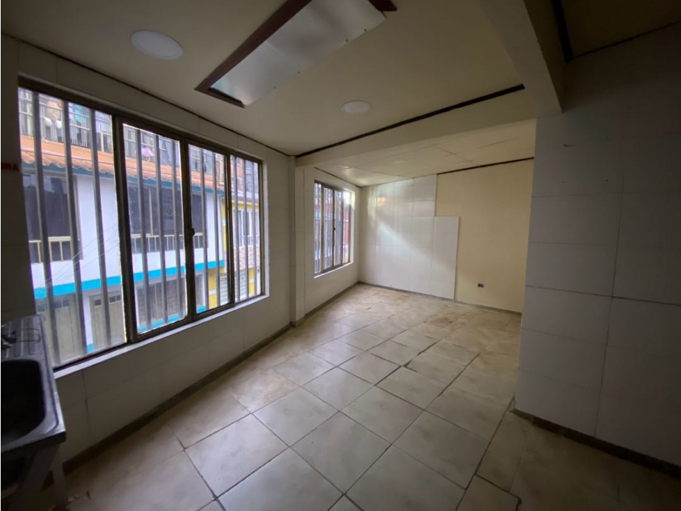 VENTA CASA CHIPRE MANIZALES BARATA | CASA GRANDE EN VENTA