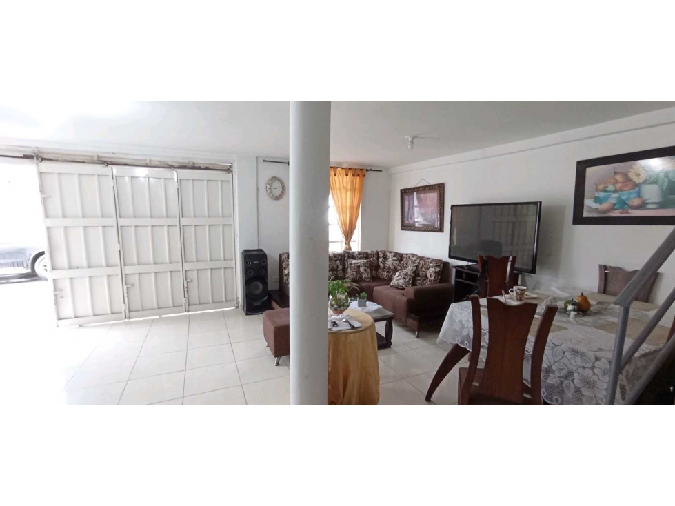 SE VENDE CASA EN CIRCASIA 120 MT²