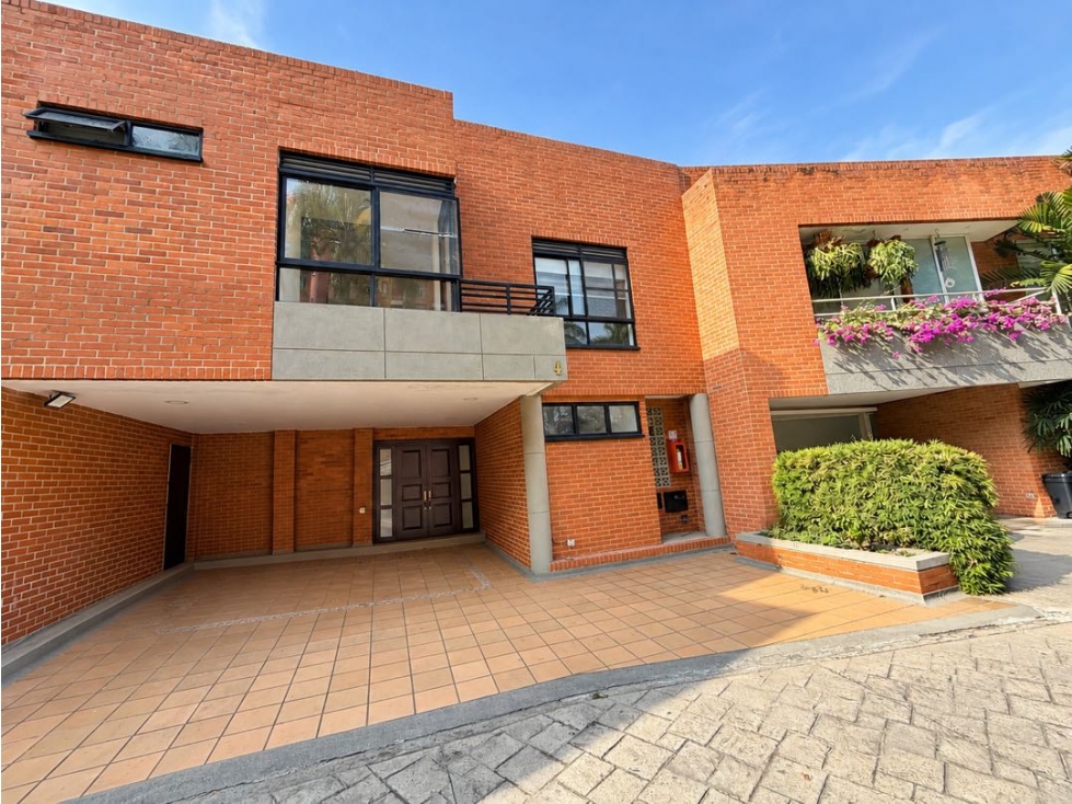 SE VENDE CASA EN CIUDAD JARDÍN CVMM