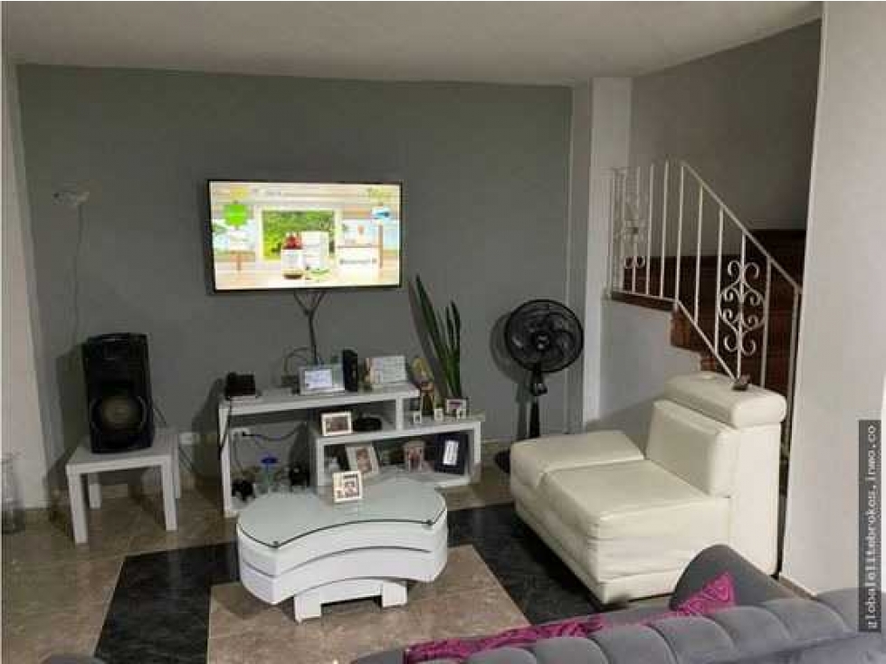 SE VENDE CASA EN CIUDADELA COMFANDI W10311593 XU