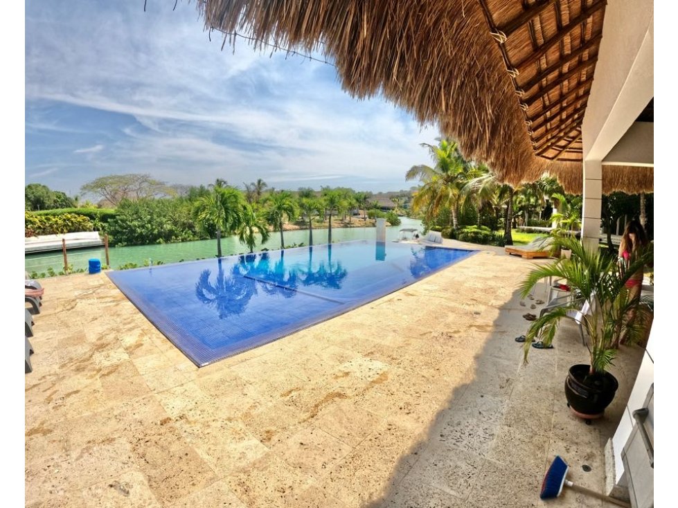 SE VENDE CASA EN CONDOMINIO MARINA DE BARU - 5
