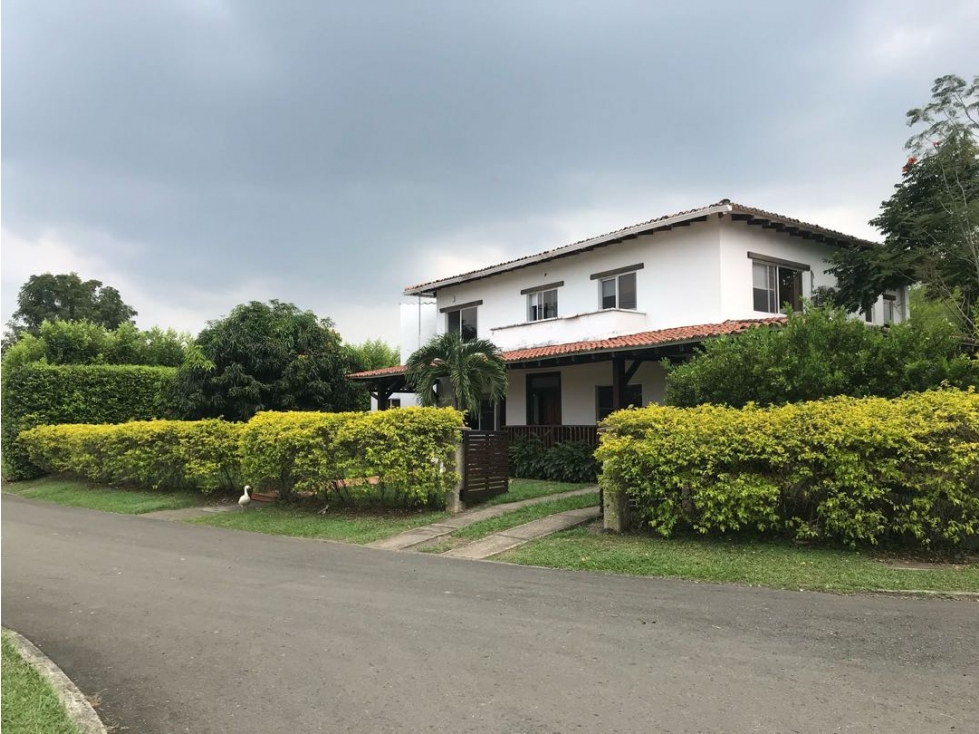 Se vende casa en condominio verde horizonte jamundi