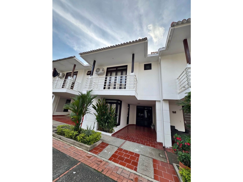 Se vende casa en conjunto cerrado acacias meta - 1