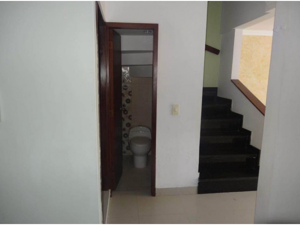 Se vende casa en Conjunto Santa Lucía — foto 2
