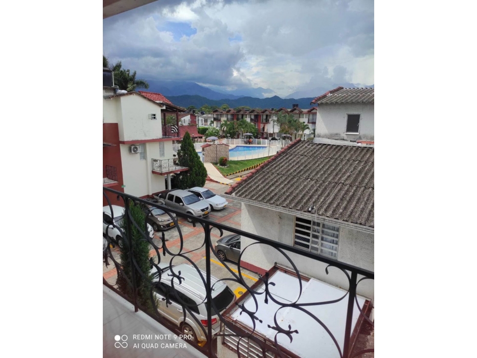 Se vende casa en conjunto tulipanes, sector vía Catama — foto 2
