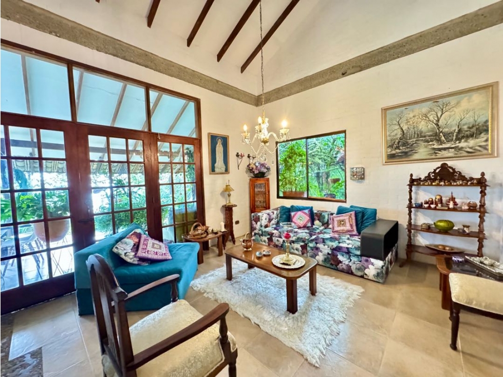 Se alquila linda casa campestre en Dapa - 2