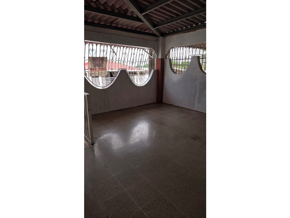 SE VENDE CASA EN DON BOSCO — foto 3