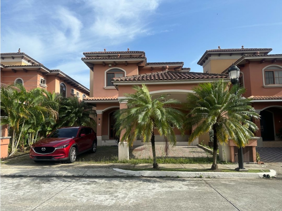 SE VENDE CASA EN DON BOSCO PH EL DORAL EN COSTA SUR — foto 2