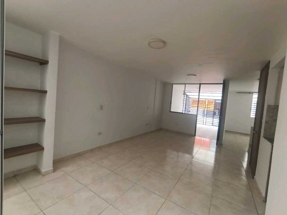 SE RENTA CASA EN EL B/ RESERVAS DE LA ITALIA - 4