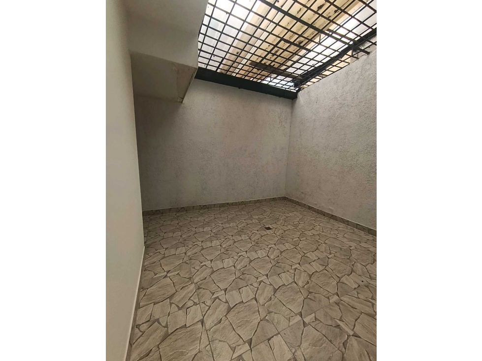 SE RENTA CASA EN EL B/ RESERVAS DE LA ITALIA - 5