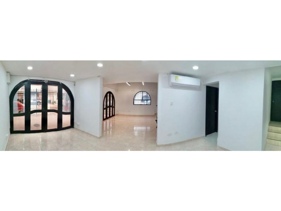 SE VENDE CASA EN EL BARRIO DE MANGA, USO COMERCIAL — foto 4