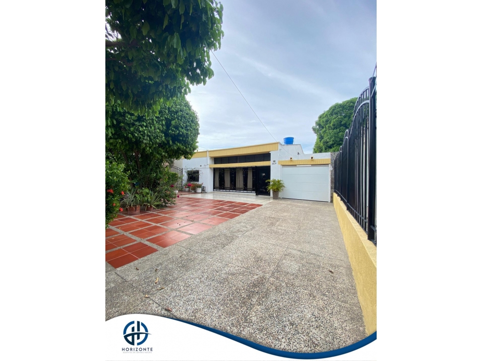SE VENDE CASA EN EL BARRIO JARDÍN