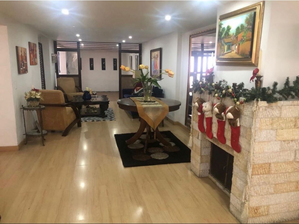 SE VENDE CASA EN EL BARRIO LAS MARGARITAS. A — foto 4