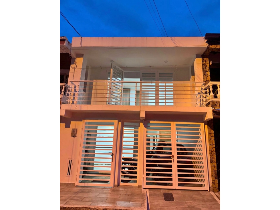 Se vende casa en el barrio macunaima