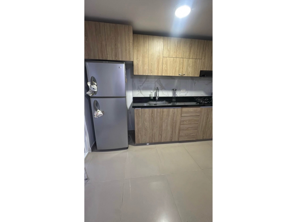 Se vende casa en el barrio macunaima — foto 2