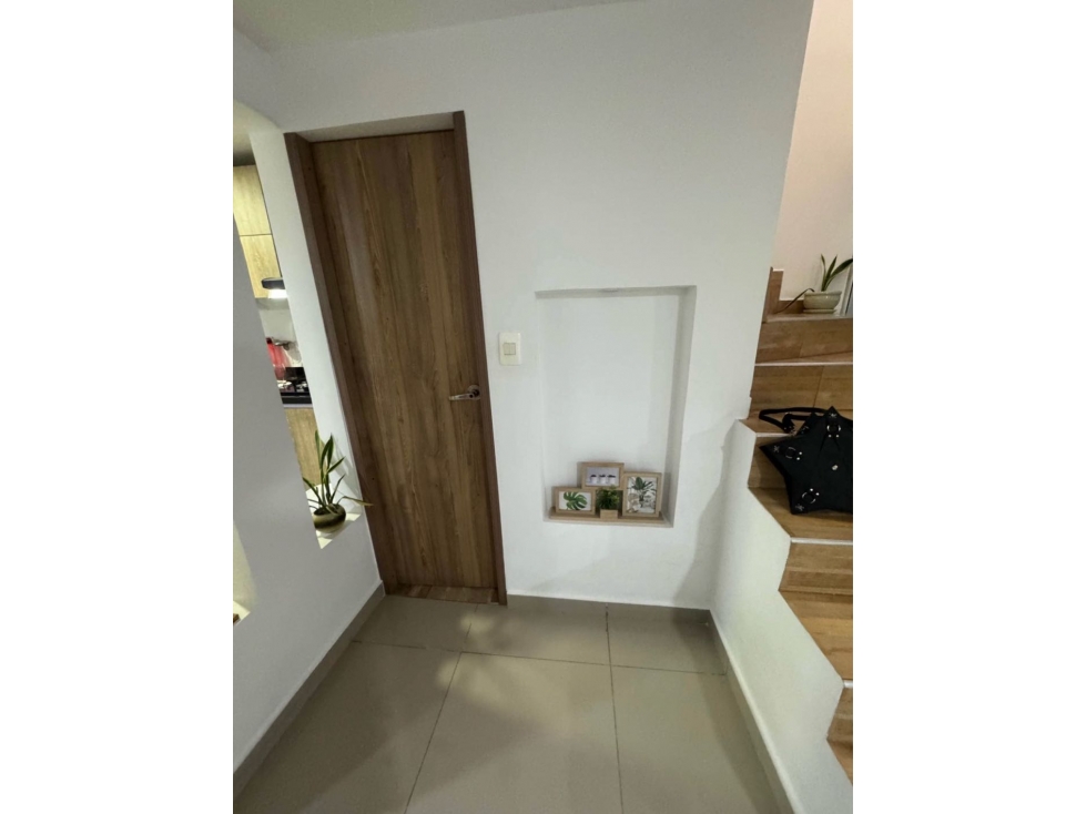Se vende casa en el barrio macunaima — foto 3